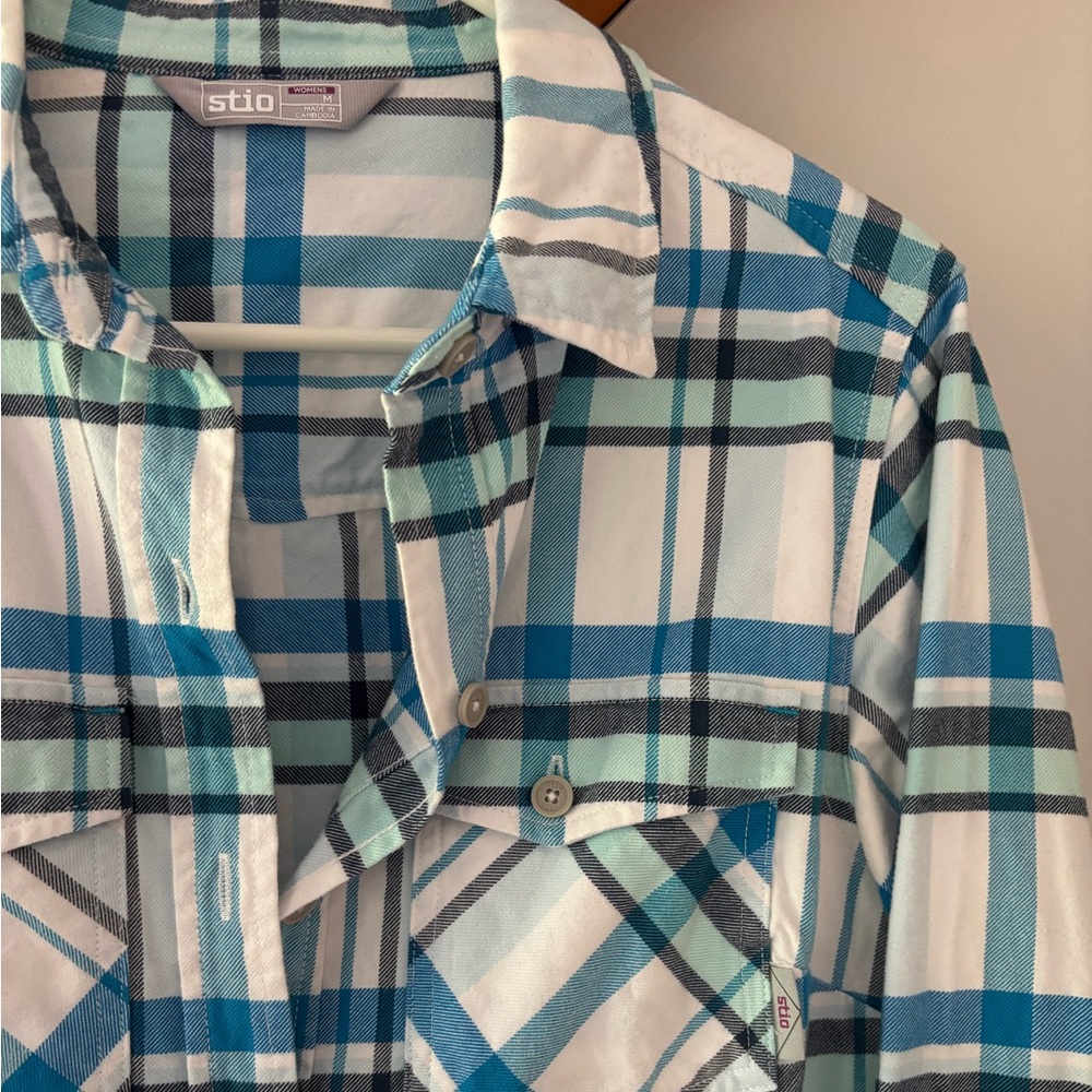 Stio, Size M, midweight flannel shirt